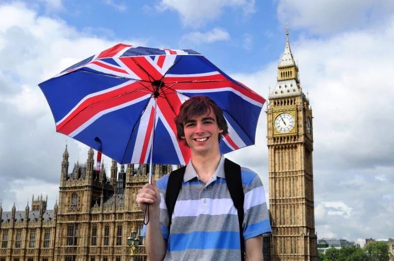 Study in the UK: Requirements, CAS, Costs &#038; Deadlines